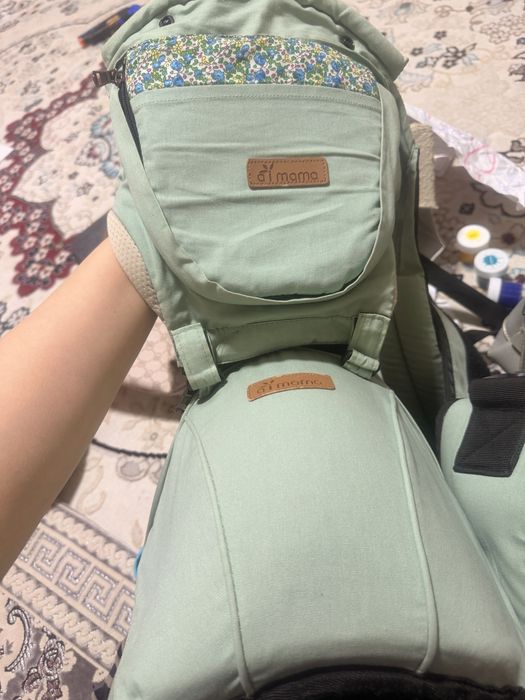 Очень удобный хипсит для мам.