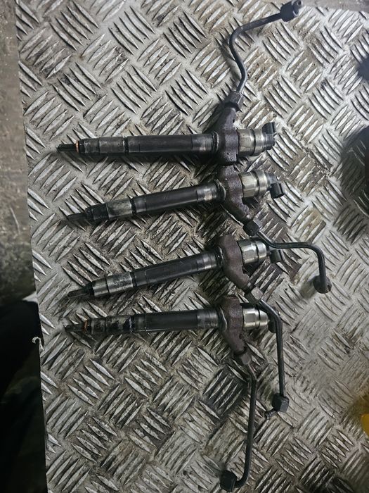 Injectoare Ford Transit Peugeot boxer jamper 2.2E4