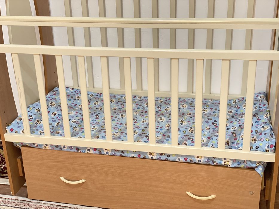 Кроватка манеж для детей