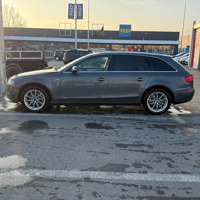 Audi a4 b8 2012  automat