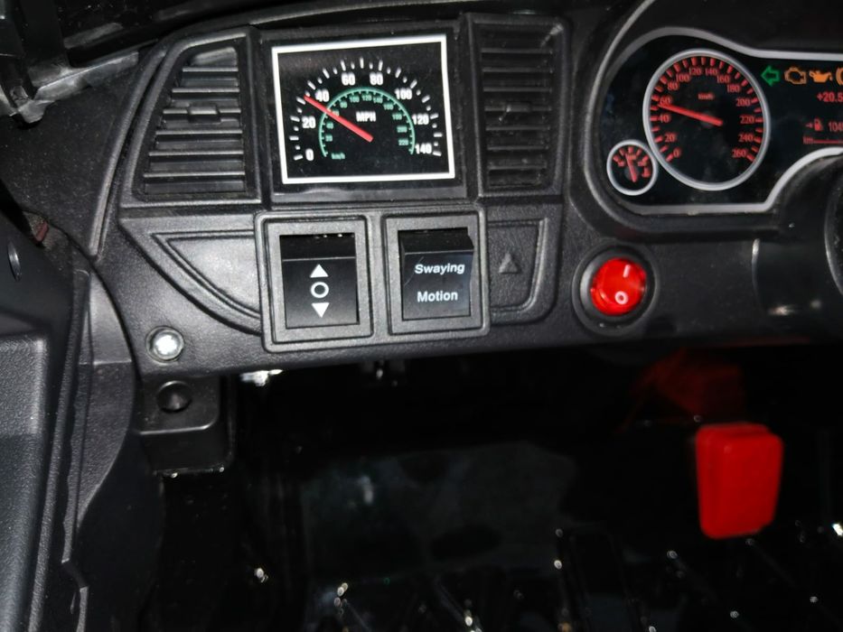 Электромобиль Лексус чёрный