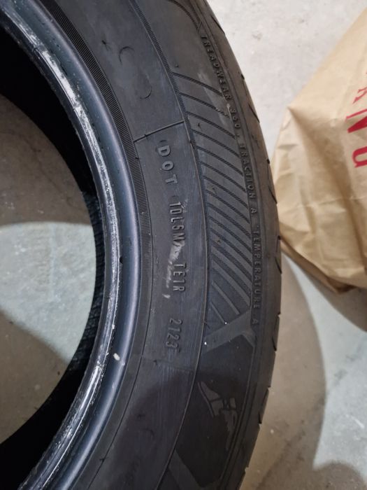 Anvelope Goodyear Efficientgrip Performance 2 215 60 R16 99H