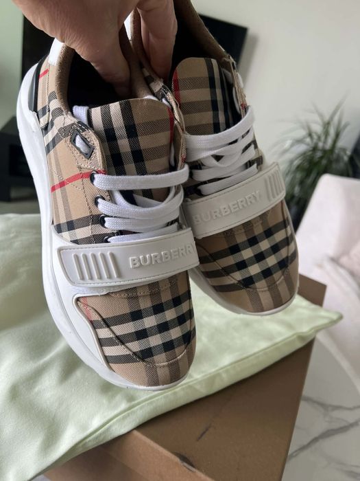 Дамски обувки Burberry