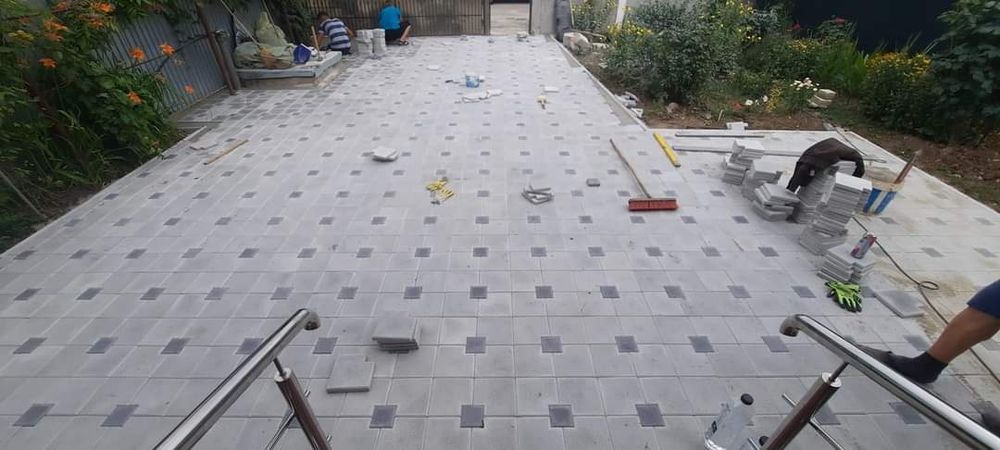 Fabrica de pavaje prețuri de la 39lei mp pavele model 40x40 Montaj