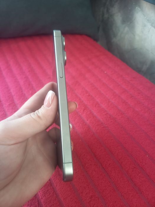 Продам айфон 15 про макс