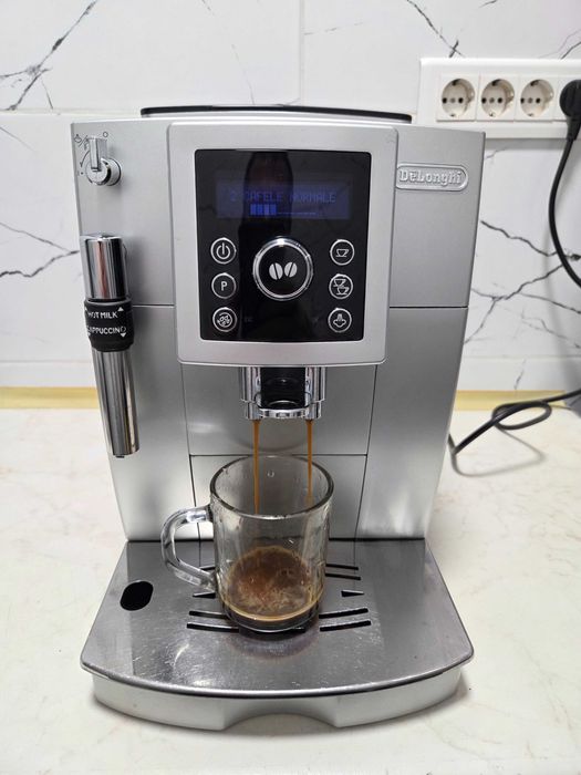 Espressor Automat DeLonghi Magnifica S ECAM 23.420 Aparat Cafea Boabe