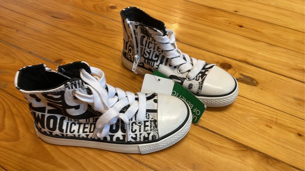 Детски кецове.