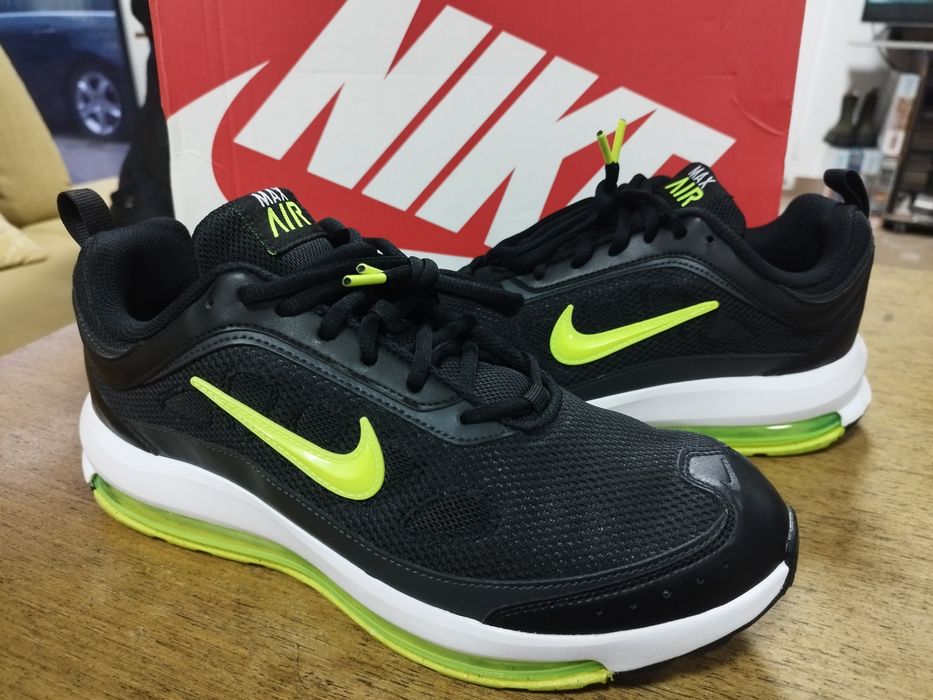 Nike ACG Lowcate noir 42.5 100% original