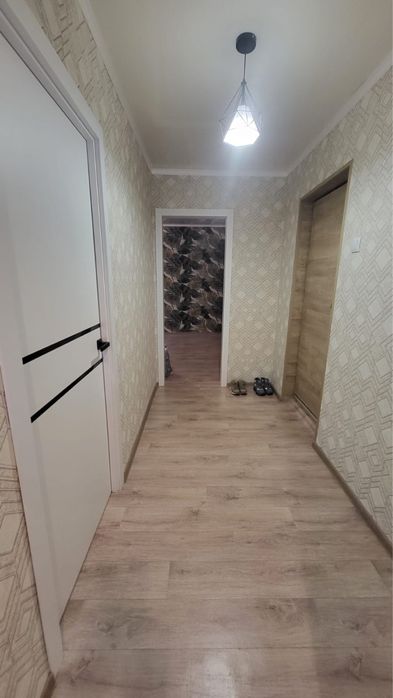 Продам 2х комн новой план.,20 мкрн