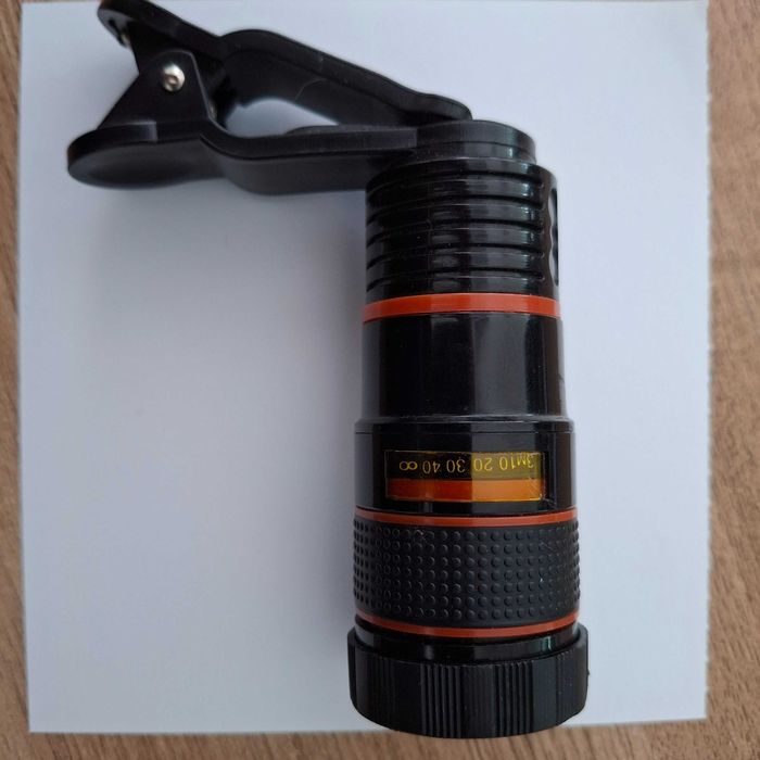 Монокъл за камера на смартфон