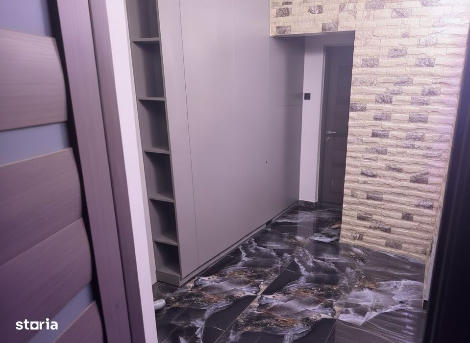 Apartament 2 Camere Nicolina, Decomandat- Renovat