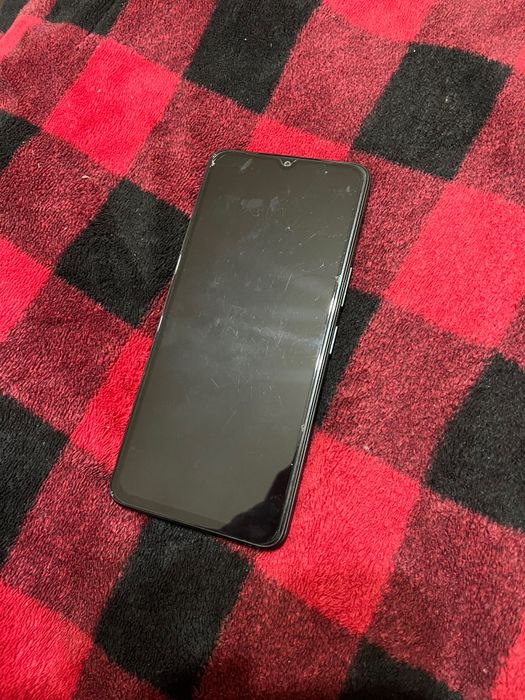 Обменяю Vivo Y04