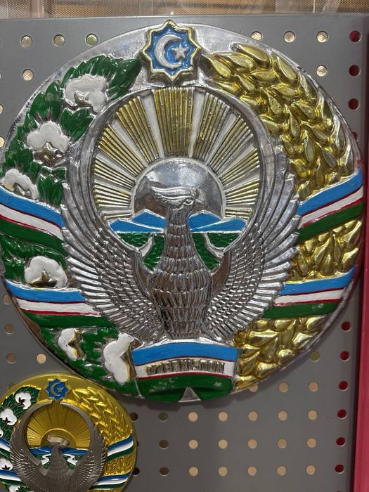 Герб  изготовления из керамика и гипса и мирамира