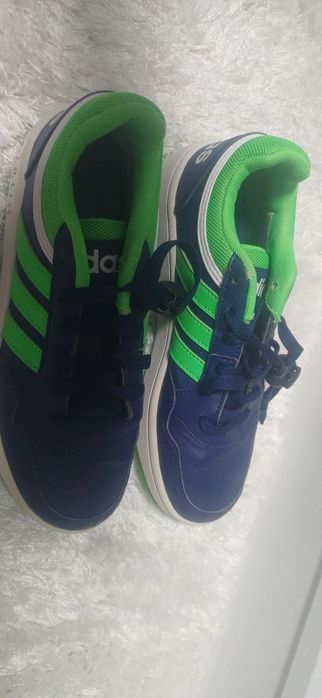 Детски маратонки за момче без следи от употреба