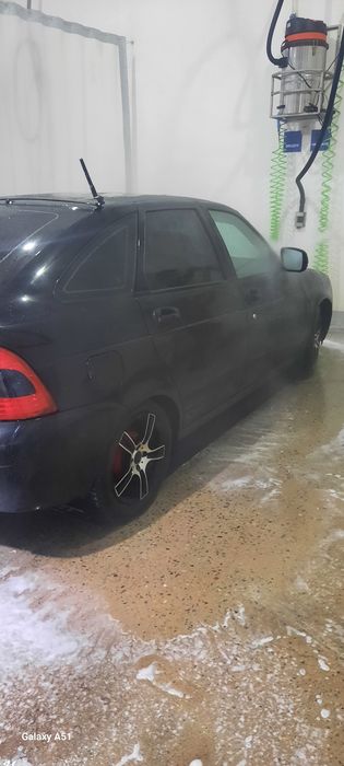 Продам приору 1,  8клоп