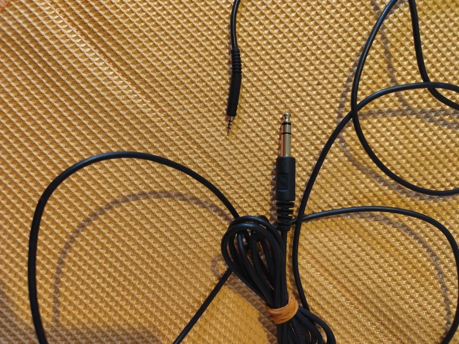 Sennheiser HD 558 студийные наушники