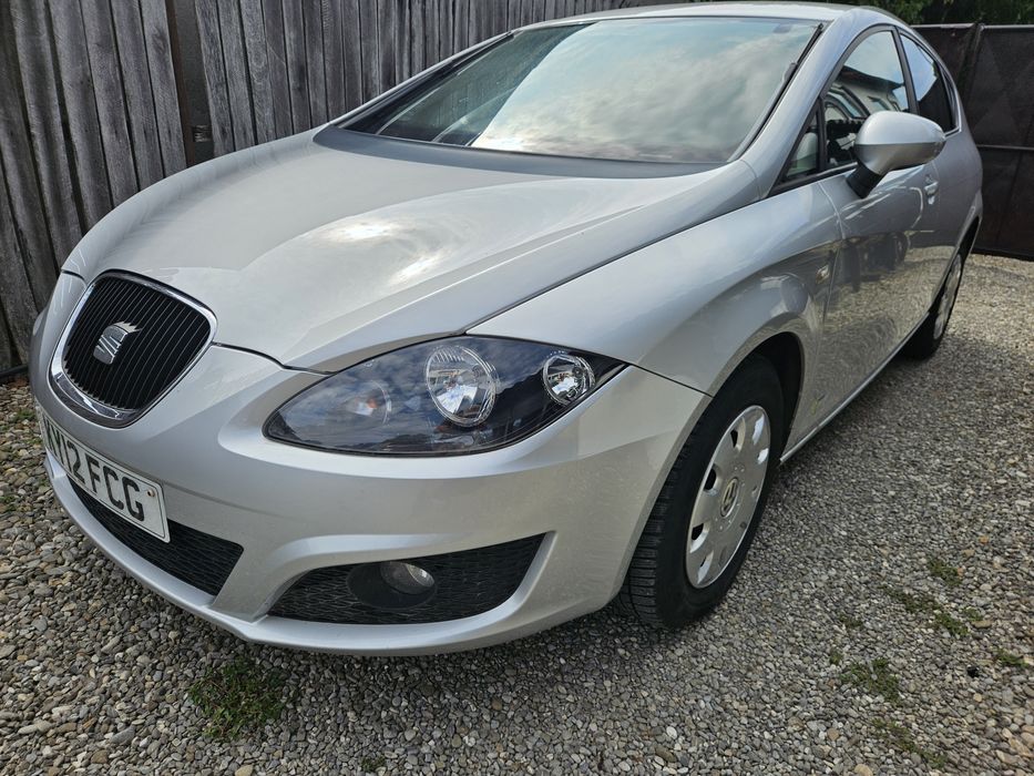 Fata completa Leon 1p facelift bara capota trager culoare gri metaliza