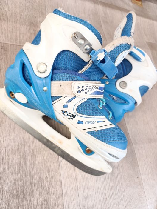 Коньки 38-39-40 размры подойдот