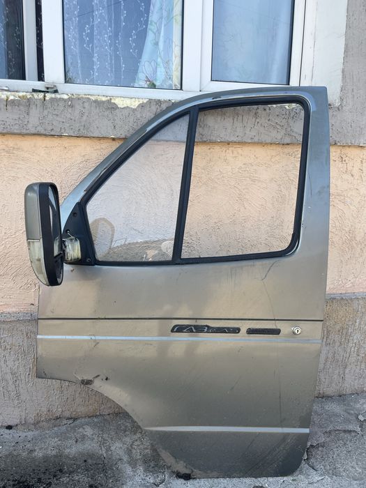 Продам дверь от газели