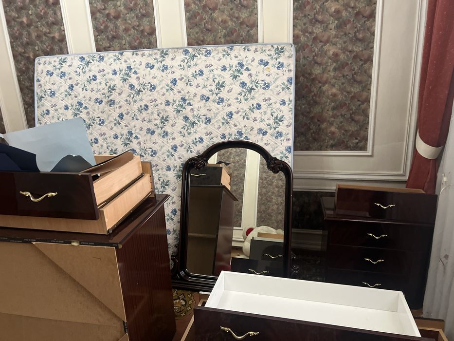 яхши холатда мебел сотилади арзон тайёр ечиб куйилган