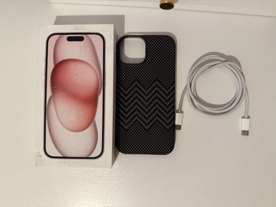 IPhone 15 128 GB розовый Айфон 15