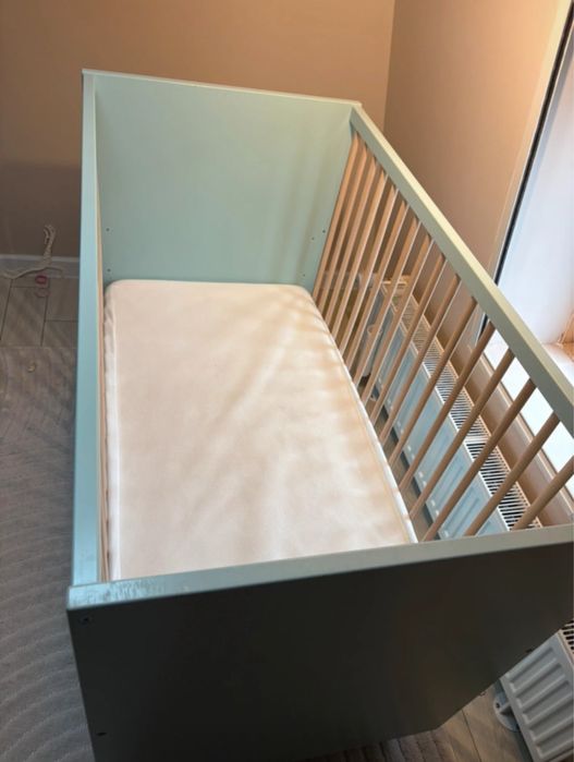 Pat bebelus sau copil