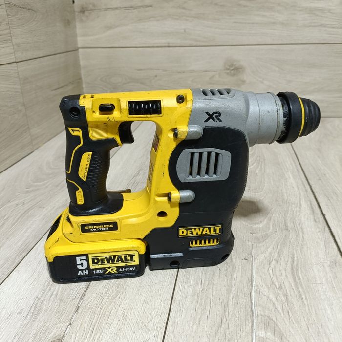 Rotopercutor Sds plus DeWalt DCH 273