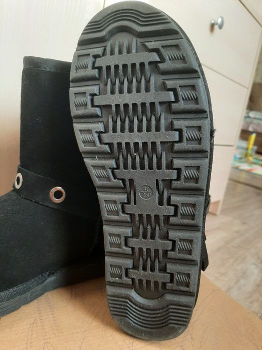 Сапоги угги женские зимние