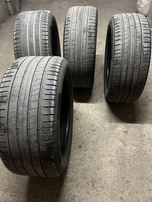 Летни Гуми М пакет Х5 275/45/20 и 305/40/20 Pirelli P Zero Run Flat