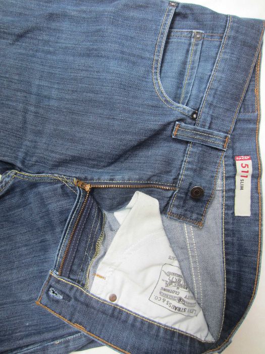 Blugi Levis 511, W34 L32, Talie=85cm, Lung=107cm, drepti, stare f.buna