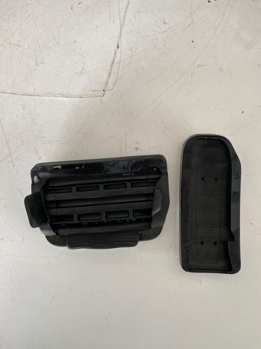 Set ornament pedale R-design VOLVO S60 XC60 V60 V70 S80 2010-2017 31290380 31290382 31255497