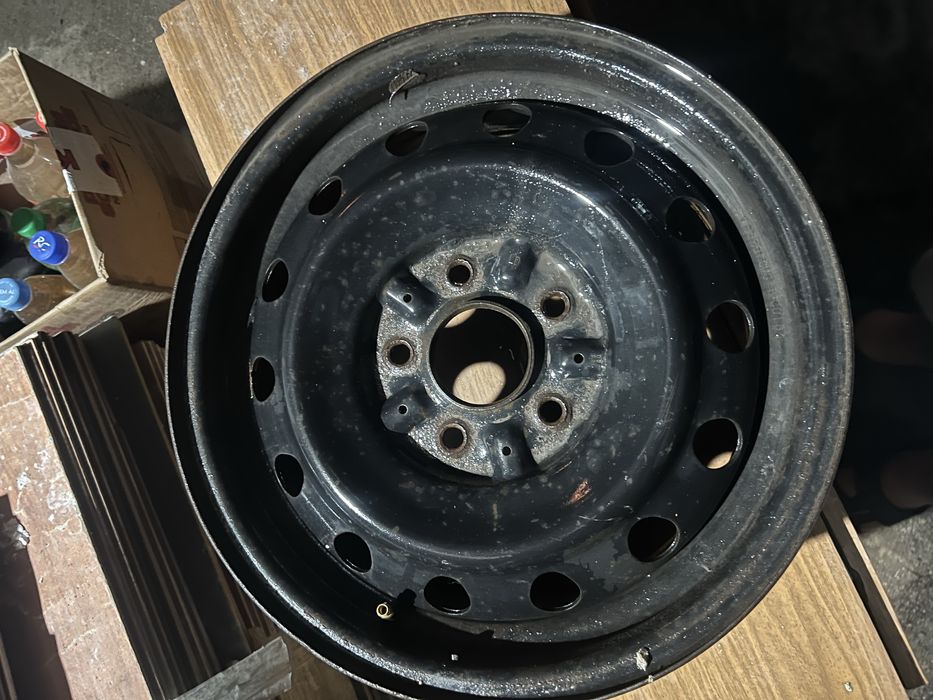 Продам стальной диск R16 5x114.3 б/у