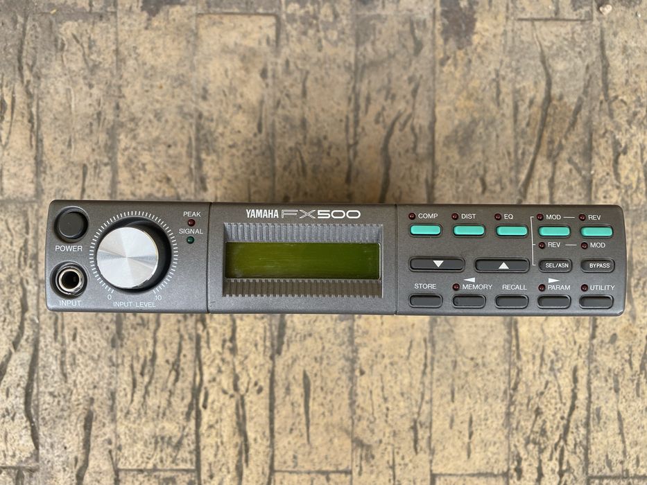 Yamaha FX500 procesor efecte chitara / voce / instrumente muzicale