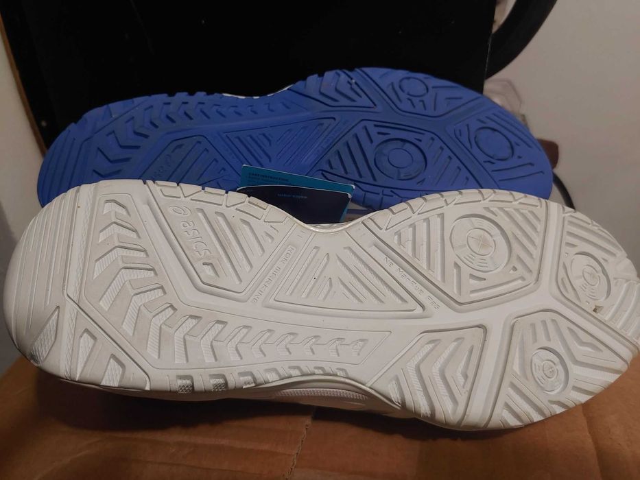 Asics Gel Resolution 7 NOI 42 pantofi sport Tenis adidasi
