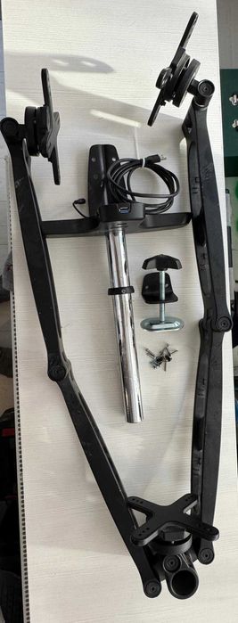 Suport 3 (trei) monitoare