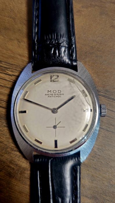 Ceas mecanic MOD, anii 60-70