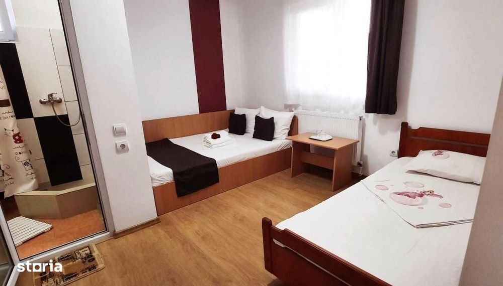 Direct proprietar–Casă 10camere|locuință+regim hotelier|20min de plajă