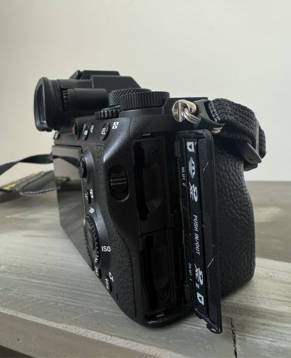 Vand Sony A7 III Body 24MP Full Frame 4k