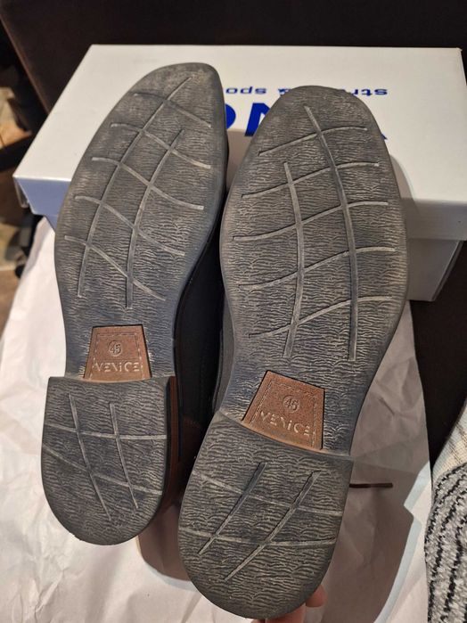 Мъжки спортно-елегантни обувки