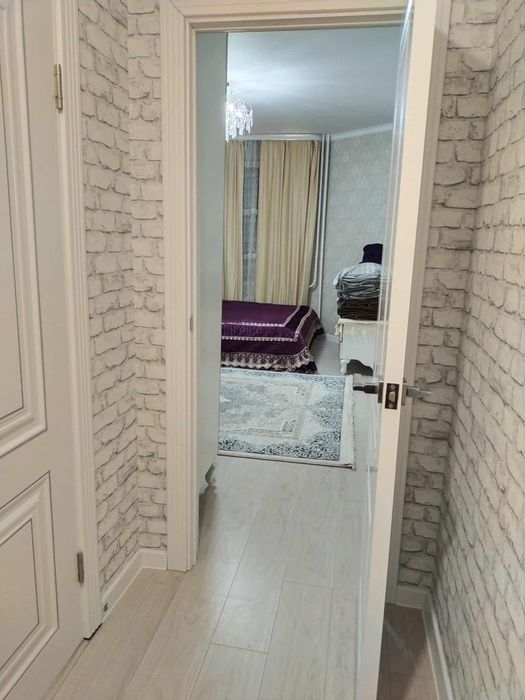 продам 2 ком.квартиру авиагородке