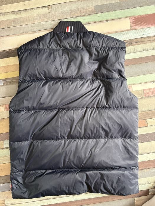 Vesta eleganta Thom Browne