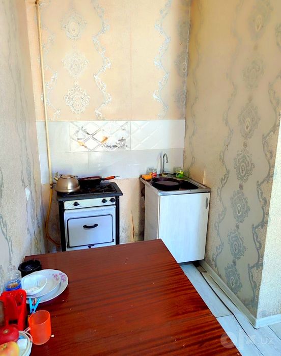 ПРОДАЖА 1/1/4, Чиланзар 20, ор. мечеть Бурижар