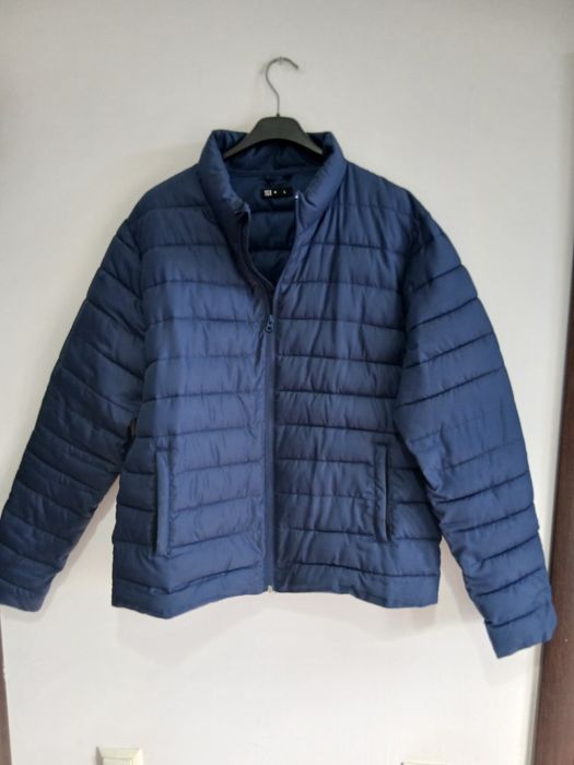Geaca barbati model TEX marimea 48-50 sau L ca noua
Dimensiuni
-