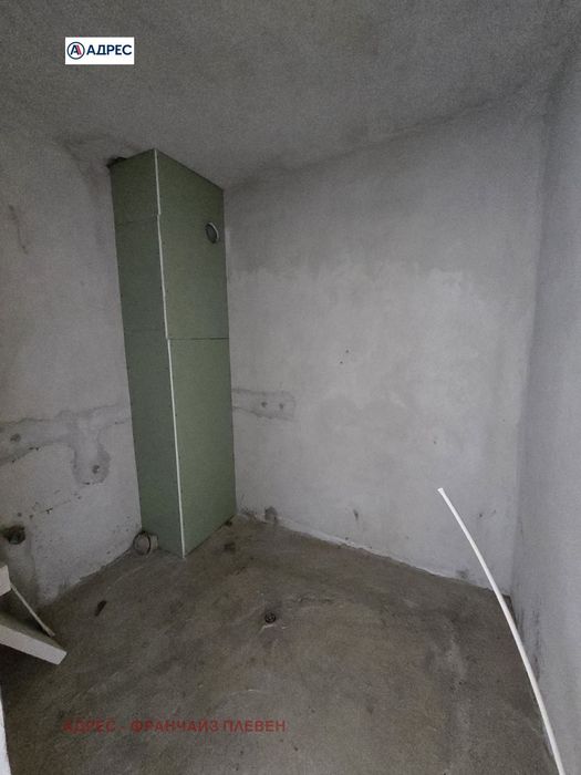 Продава се Тристаен апартамент в Плевен, Дружба 2 - 112 кв.м за 774 €/кв.м - Снимка #6