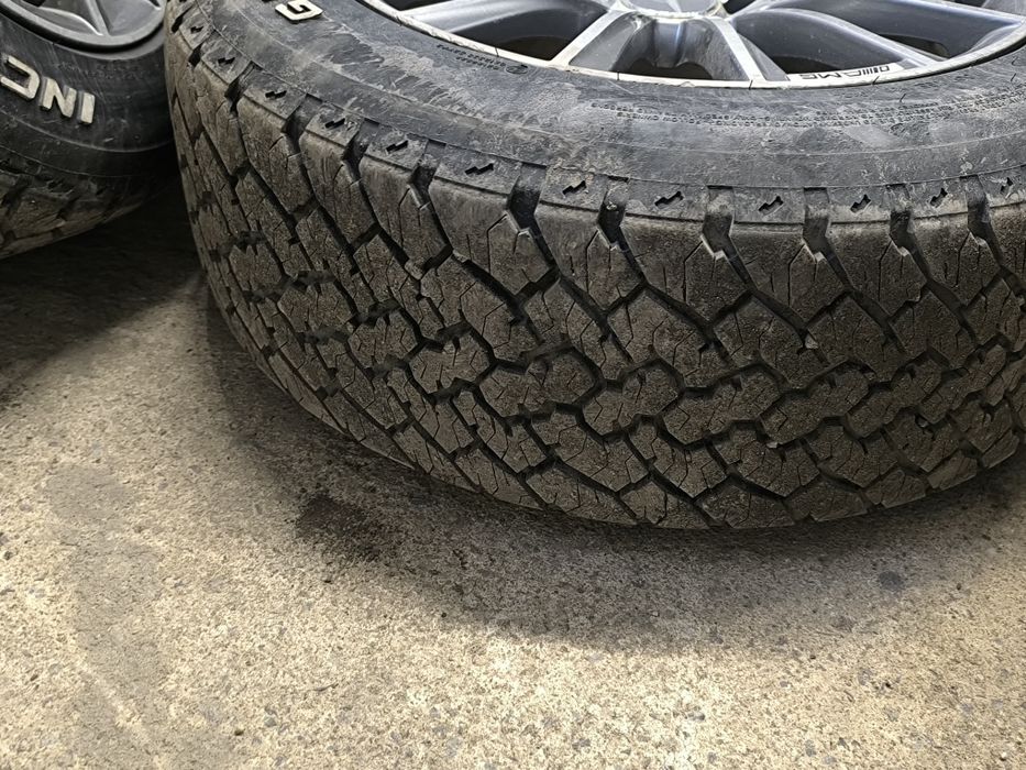 Гуми gripmax  255 55 19