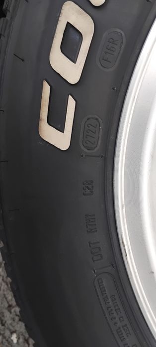 Jante aliaj 5x114,3 retro R14 impecabile made in USA  Cooper Cobra Radial G/T
Anvelope 215 70 14 M+S
Import Olanda