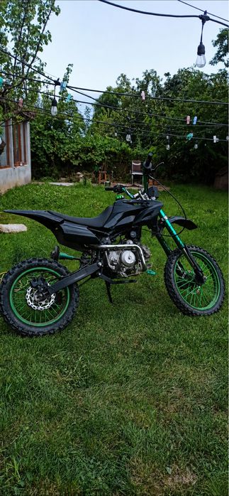 Se vinde cross 125 cc