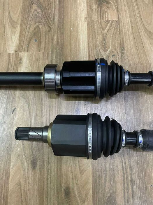 Привод в сборе гранаты на Lexus GS