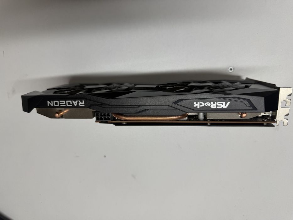 Видео карта Asrock Radeon RX 6600 XT 8GB