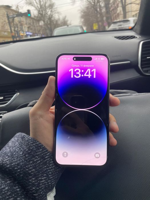 Срочно продам Iphone 14 pro max